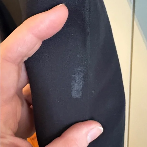 BCBG trench coat - Picture 9 of 13